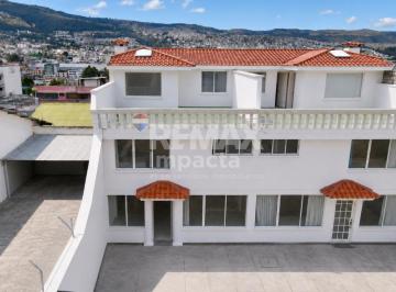 Casa de 3 habitaciones, Quito · Casa en Conjunto en Venta | Ponceano - Sector Estadio de Liga