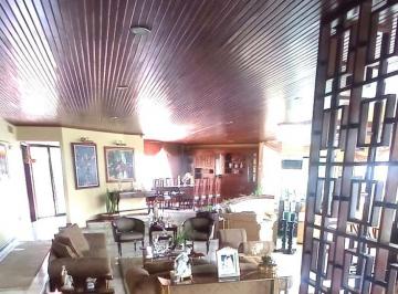 Casa de 5 habitaciones, Guayaquil · Casa Grande en Venta Lomas de Urdesa Zona Cerrada