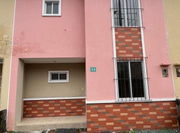 Casa de 3 habitaciones, Guayaquil · Casa en Venta en Mucho Lote 2, Etapa Marbella