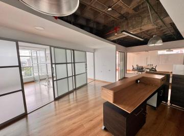 Oficina comercial · 230m² · 5 Habitaciones · 17 Estacionamientos · La Orellana, Oficina en Renta, 230 m²