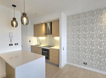 Departamento · 70m² · 1 Habitación · 1 Estacionamiento · Rento Suite Moderna con Vista en La González Suárez y Seguridad de Primera