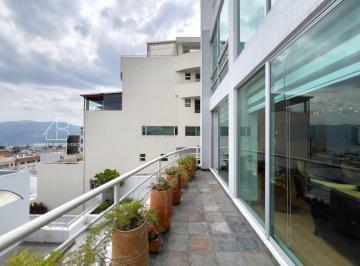 Casa · 276m² · 3 Habitaciones · 2 Estacionamientos · Venta Casa Vista Grande - Miravalle