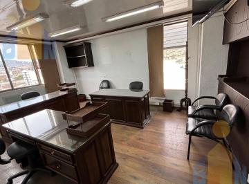 Oficina comercial · 144m² · 1 Estacionamiento · Renta, Alquiler, Arriendo Oficina Amplia y Amoblada Sector Automotores y Anexos Nissan Orellana