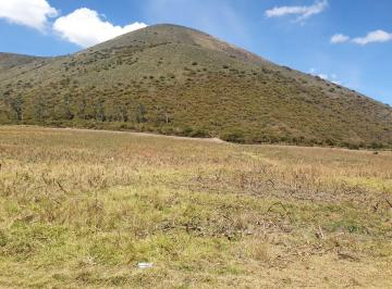 Terreno / Lote , Quito · Terreno de Uso Industrial en Venta – 45.000 m² – Calacalí