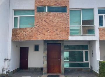 Casa de 3 habitaciones, Quito · Casa de Venta, Sector Cumbayá