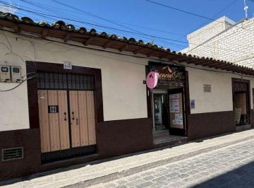 Casa de 3 habitaciones, Latacunga · Vendo Casa en Centro de Latacunga