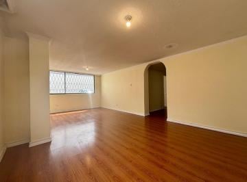SALA - COMEDOR · Venta de Oportunidad en Quito Norte Amplio Departamento de 3 Dorm.