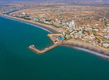 Departamento de 4 habitaciones, Punta Blanca · Departamento de 178 m² con 4 Dorm. en Venta en Punta Blanca Frente Al Mar