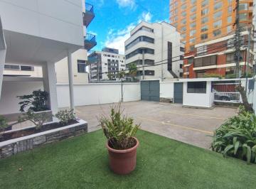 Casa de 4 habitaciones, Quito · En Renta Casa Comercial, Sector Carolina, Calle Rusia
