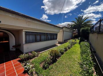 Local comercial , Quito · Casa Comercial de 1820 m² en Arriendo Ideal Para Geriátrico o Instituto en Quito