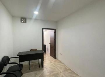 Oficina comercial , Guayaquil · Oficina de 3 Ambientes y con Ascensor - Centro de Guayaquil