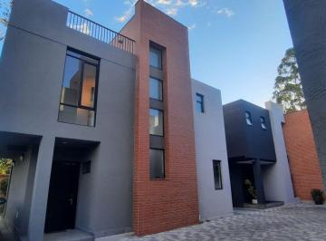 Casa de 3 habitaciones, Quito · Vendo Casa de 146 m No Adosada por Estrenar en Puembo