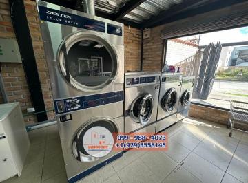 Local comercial , Cuenca · Negocio de Lavandería en Venta