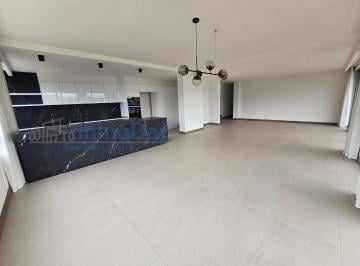Departamento de 3 habitaciones, Quito · Rento Espectacular Duplex Penthouse en Cumbayá