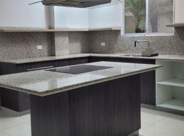Casa de 3 habitaciones, Guayaquil · Moderna Villa en Alquiler 3 Dorm. en Conjunto