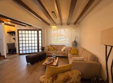 Casa de 3 habitaciones, Quito · Casa de 168 m² con 3 Dorm. en Alquiler en Cumbayá