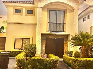 Casa de 4 habitaciones, Guayaquil · Alquilo Casa Amoblada, Urb. La Brisa en C. Celeste, Área de Terreno 227 m², Área de Const. 240,34 m²