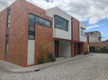Casa de 3 habitaciones, Quito · Innovocasa Vende Casas en Puembo