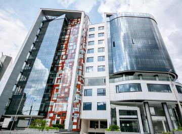 Edificio Omega · Oficina en Arriendo de 93 M²: Edificio Corporativo Omega, Sector La Pradera, Qu