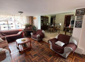 Casa · 528m² · 12 Habitaciones · 3 Estacionamientos · Venta Casa Rentera 529 m², Pio XII (Vita Pasteurizadora), Quito