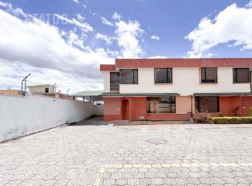 Casa · 175m² · 3 Habitaciones · 2 Estacionamientos · Venta de Casa en Playa Chica Cerca San Luis Shopping