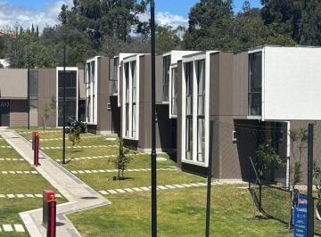 Casa de 3 habitaciones, Quito · Renta Casa a Estrenar en Tumbaco - La Morita