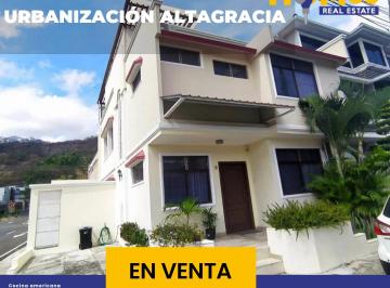Casa de 3 habitaciones, Guayaquil · Venta de Propiedad Remodelada en Urbanización Altagracia, Norte de Guayaquil
