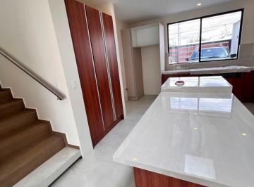 Casa de 3 habitaciones, Quito · Casa de Arriendo en Cumbaya Lumbisi