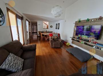 Casa · 161m² · 3 Habitaciones · 2 Estacionamientos · En Conjunto Sector Rancho San Francisco Venta de Casa