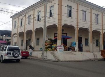 Terreno / Lote , Manta · Terreno con Construccion de Venta en Manta Norte
