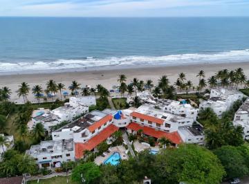 Departamento · Departamento Dúplex Dos Dorm. en Venta, Frente Al Mar, con Línea Blanca