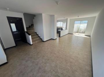 Casa de 4 habitaciones, Quito · Casa de 125 m² con 4 Dorm. en Venta en San Rafael