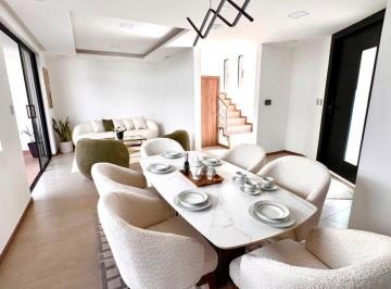Casa de 3 habitaciones, Quito · Se Vende Casa por Estrenar La Cerámica