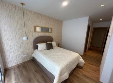 Departamento · 57m² · 1 Habitación · 1 Estacionamiento · Cwu. Venta Suite con Parquadero. Piso 8 - La Carolina