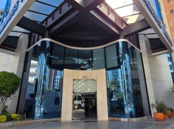 Consultorio de 3 habitaciones, Quito · Renta Consultorio Medico Clinica Santa Lucia Av Suiza y Noruega