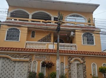 Casa de 6 habitaciones, Guayaquil · Casa Rentera en Venta – Ciudadela Guayacanes - Norte de Guayaquil