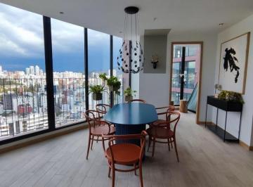 Departamento de 2 habitaciones, Quito · Departamento de 2 Hab con Vista a La Carolina
