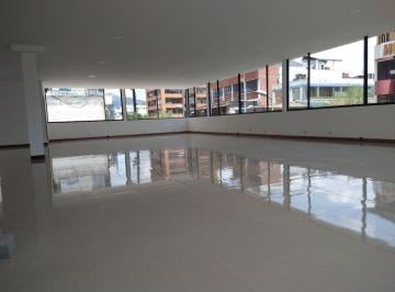 Local comercial , Quito · Local en Dos Pisos