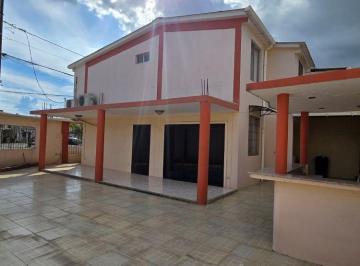 Casa de 4 habitaciones, Guayaquil · Vendo Casa Esq. 4 Dorm. 200 m² Urb. Estrella del Mar Parque Samanes Norte Gye Seguridad 24/7