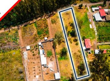 Terreno / Lote , Ambato · Amplio Lote de Terreno Cerca de Cevallos