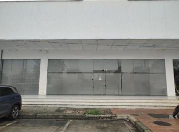Local comercial · 525m² · 2 Estacionamientos · Kennedy Norte Se Alquila Local Comercial