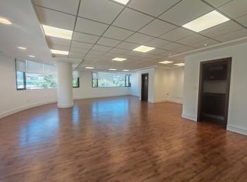 Oficina comercial · 93m² · 2 Habitaciones · 2 Estacionamientos · La Pradera, Oficina en Renta 93 m²