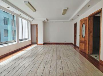 Oficina comercial , Quito · Vendo Oficina en República de El Salvador