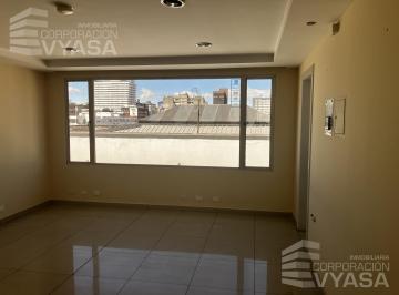 Oficina comercial · 27m² · 1 Estacionamiento · Av América - Vozandes, Consultorio Médico de 27,43 m² en Arriendo