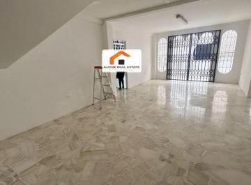 Oficina comercial , Guayaquil · Nueva Kennedy Alquilo Oficina 9 Ambientes 200 m²