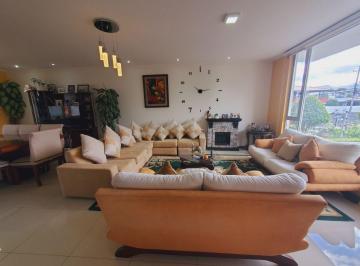 Casa de 3 habitaciones, Quito · Casa de Venta en Urbanización Privada Sector La Espe