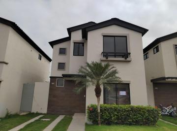 Casa de 3 habitaciones, Guayaquil · Casa de Alquiler en Urbanización Los Prados, 3 Dorm., Vía a Salitre.