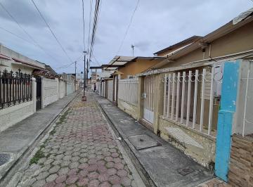 Casa de 2 habitaciones, Guayaquil · Casa en Venta Acacias Sur de Guayaquil