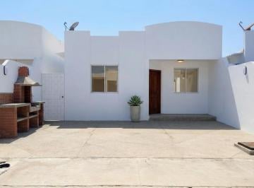 Casa de 3 habitaciones, Salinas · Casa de 134 m² con 3 Dorm. en Venta en Punta Carnero