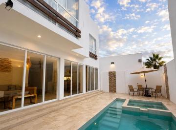 Casa de 4 habitaciones, Ruta del Sol · Casa Vacacional en Urbanización Punta Barandua